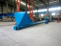 螺旋輸送機的輸送結構為：螺旋機殼，螺旋軸，螺旋葉片，螺旋電機等多個部件的使用。